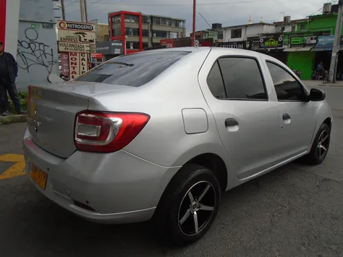 Renault Logan 1.6 Dynamique