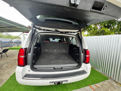 2019 Chevy Suburban Premier Awd 4x4 Clean Carfax