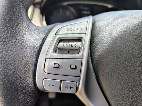 Nissan X-Trail 2.5 SENSE 4X2 CVT AT 5P