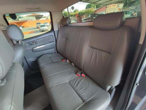 Toyota Hilux 2.7 SRV 4X4 CD 16V FLEX 4P AUTOMÁTICO