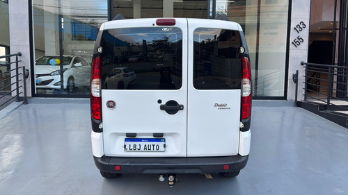 Fiat Doblo 1.8 16v Essence 7l Flex 5p 5 marchas
