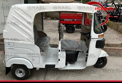 Mototaxi Bajaj