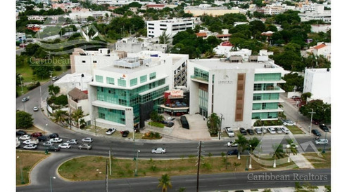 Imagen 1 de 9 de Oficina En Renta En Cancun