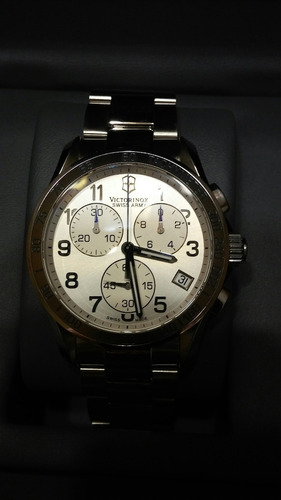 Reloj Victorinox Chrono Classic 41mm Silver Dial Swiss Made