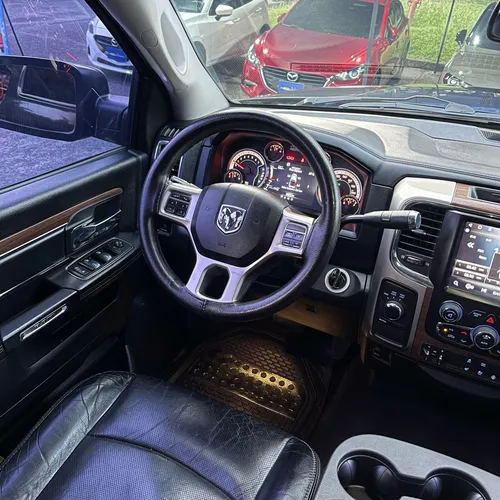 Dodge. Ram 2500