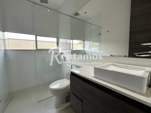 Casa En Arriendo En La Calleja. Cod A775894
