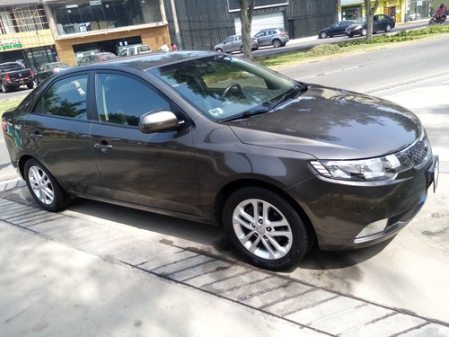 Kia Cerato Cerato Motor 1.6mt