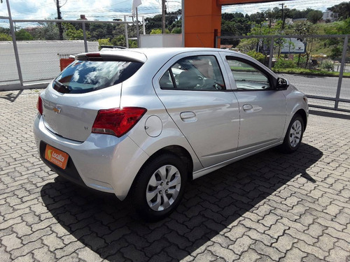 Chevrolet Onix 1.0 Mpfi Lt 8v Flex 4p Manual