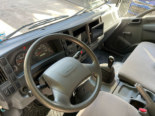 Isuzu Elf 400 K 2023