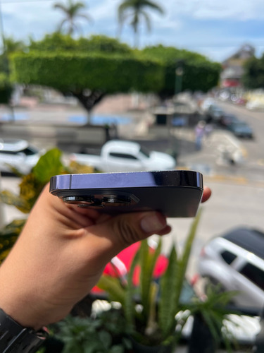 Apple Iphone 14 Pro Max (128 Gb) - Morado Oscuro Modelo Esim Violeta Oscuro (Usado)