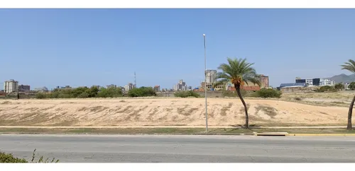 Terreno Av. Romulo Betancourt
