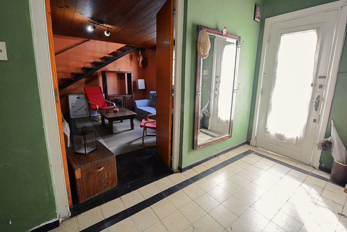 Venta Casa 2 Dormitorios - Lezica - Jardin