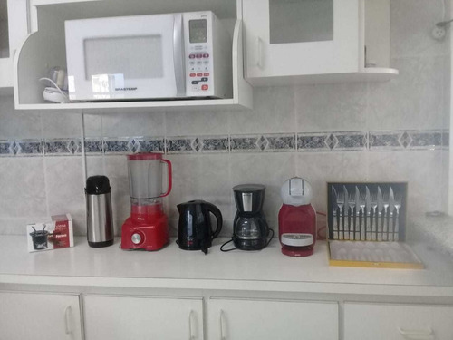 Imagem 9 de 14 de Linda Casa Condomínio Fechado Lazer Completo Pomar E Trilhas