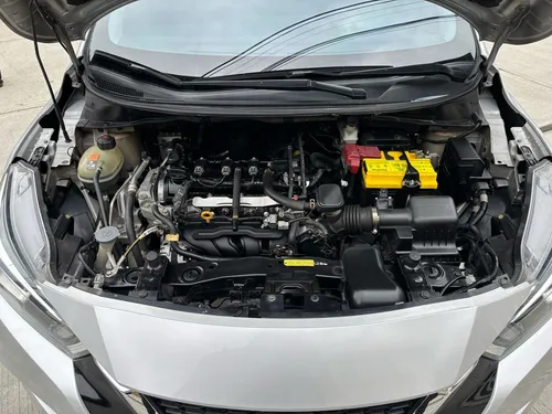 Nissan Versa 1.6 Advance