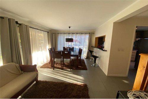 En Venta Casa 5 Dormitorios 4 Baños En Pucón