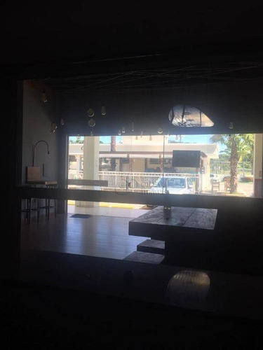 Loja Comercial Para Locação, Lagoa, Macaé/rj. - Lo0190