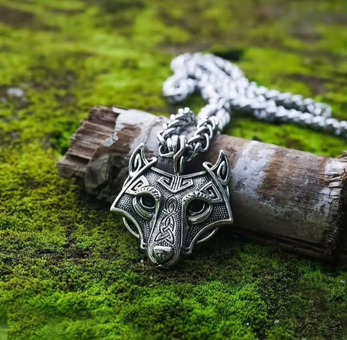 Collar Hombre Lobo Nórdico Acero Incluye Caja!!