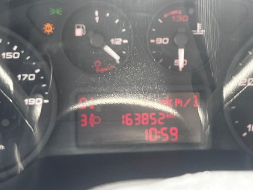 Iveco Daily 35-150 Cs Ano 21/22 163.852km R$ 245.000,00