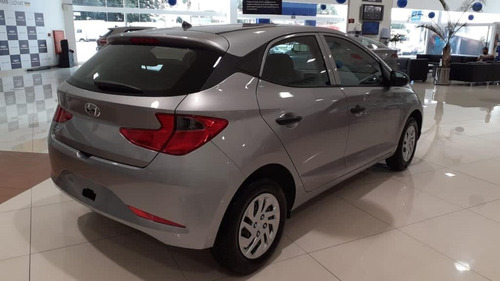 Imagem 2 de 9 de Hyundai Sense 1.0