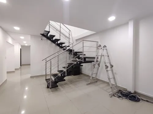 Casa-local En Arriendo En Patio Centro. Cod A24474