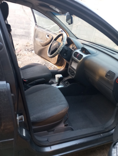Chevrolet Corsa 1.8 4p Comfort A Mt