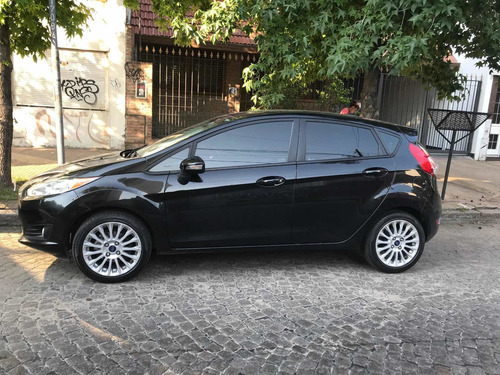 Ford Fiesta Kinetic Design 1.6 Sedan S Plus 120cv 2013