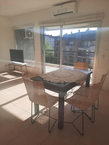 Imagen 5 de 18 de Alquiler Departamento 2 Ambientes Con Piscina En Portezuelo - Nordelta.