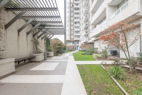 Edificio Av. María Rozas Velásquez (1 Est.) Piso 21