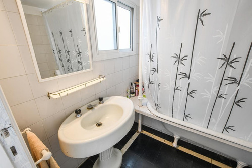 Imagen 23 de 30 de Casa De 3 Dormitorios En Venta Con Pileta Y Quincho Fisherton
