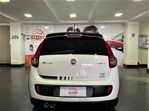 Imagem 13 de 15 de Fiat Palio Sporting 1.6 16v Flex 4p. Mec. 2015