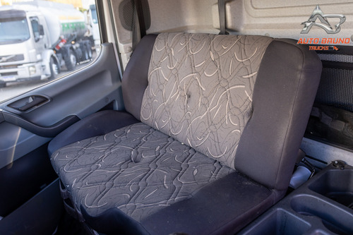 Mb 1017 Baú Ñ É Hyundai Hd80 Kia Bongo Hr Reno Master