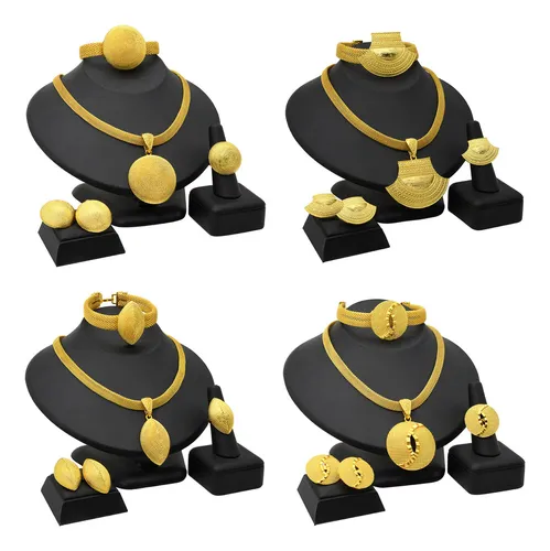 (d) Juego De Collar, Aretes, Anillos Y Brazaletes De Dubái C