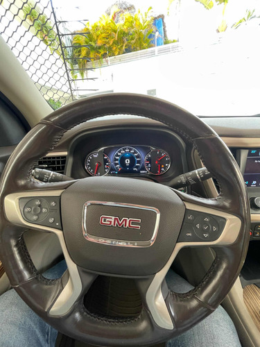 GMC Acadia 3.6 Denali Mt