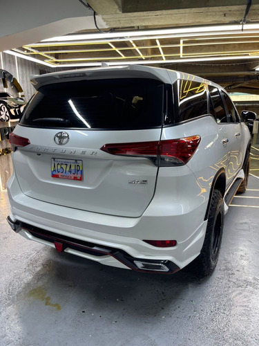 Toyota Fortuner 2023