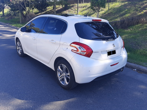 Vendo Permuto Financio Peugeot 208 1.6 Feline 2013