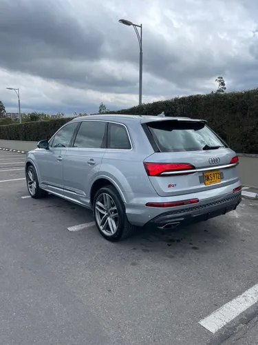Audi Q7 Quattro Sline / Mhev