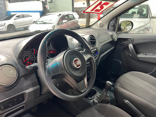 Fiat Grand Siena GRAND SIENA 1.4 EVO FLEX 8V 4P