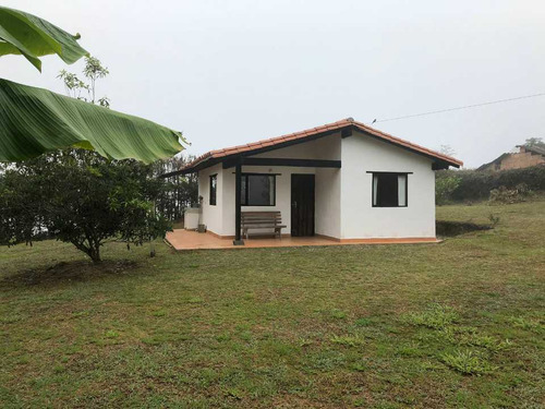 Hermosa Casa Finca Ubicada En La Vereda Betania