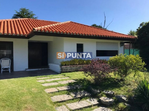 Imagen 3 de 13 de Casa En Alquiler Anual Punta Del Este