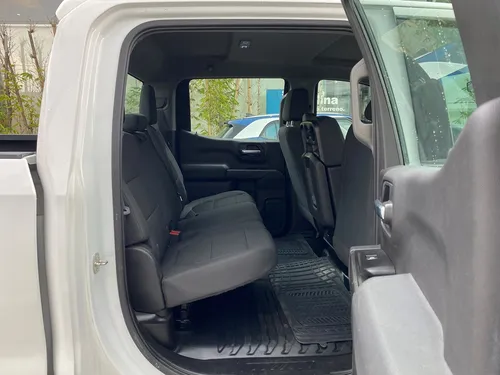 Chevrolet Silverado 5.4 2500 Doble Cabina Ls 4x2 At