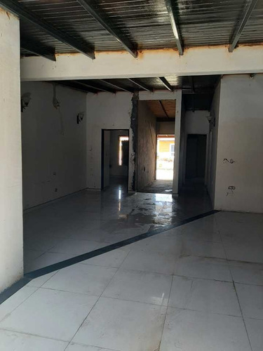 Imagen 5 de 16 de Casa En La Urbanización Lomas Del Bosque, Condominio Ceiba, Habitable