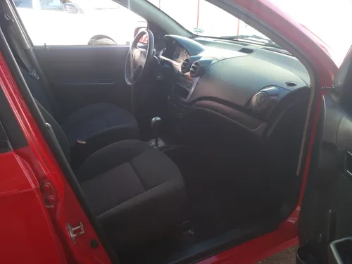 Chevrolet Aveo 1.6 Lt At Sedán