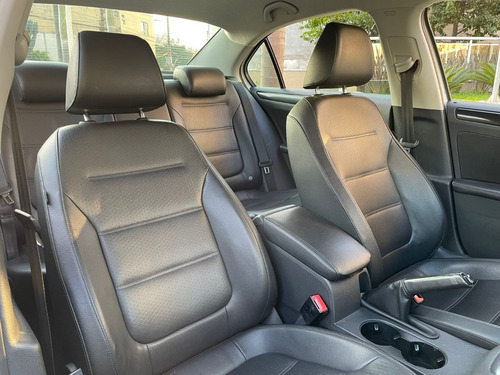 Imagem 10 de 11 de Volkswagen Jetta 2.0 Comfortline Flex 4p Tiptronic