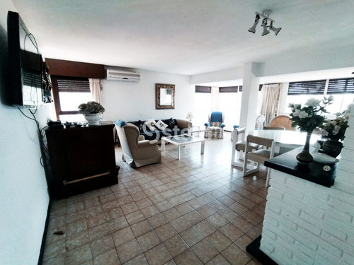 Imagen 1 de 17 de Venta De Apartamento En Aidy Grill - 2 Dormitorios, 1 En Suite.