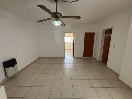 Departamento 2 Dormitorios Con 2 Cocheras B Centro