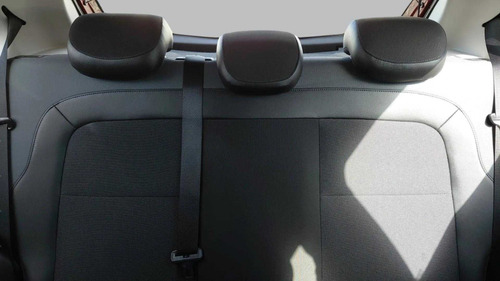 Chevrolet Onix ONIX 1.4 MPFI ACTIV 8V FLEX 4P AUTOMÁTICO