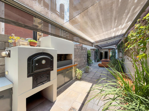 Departamento De 1 Dormitorio Con Gran Patio Y Parrilla En Zona Río
