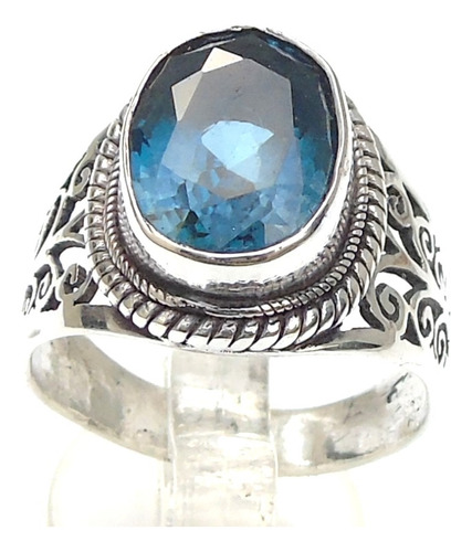 Anillo De Plata Diseño Innovador Con Topacio Sintético Azul