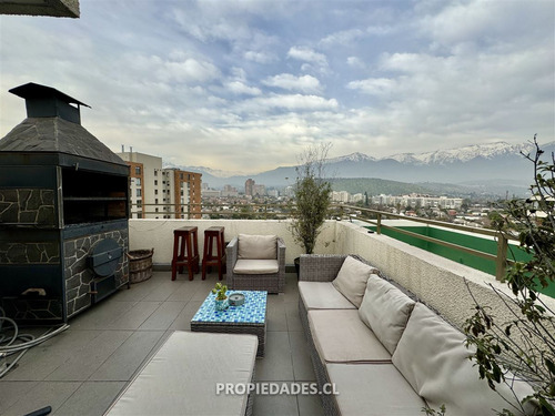 Departamento En Venta De 5 Dorm. En Las Condes