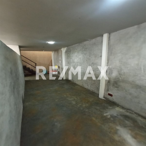 Alquiler De Local Comercial La Candelaria 94mts/1b